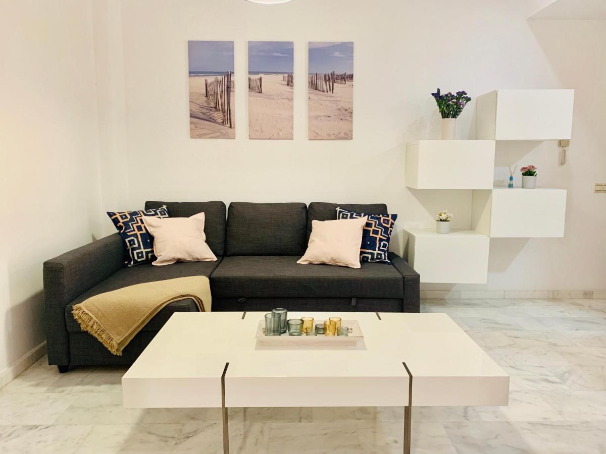 Homely Malaga Parras Con Terraza Interior Y Parking Privado Bajo Suplemento Exterior photo